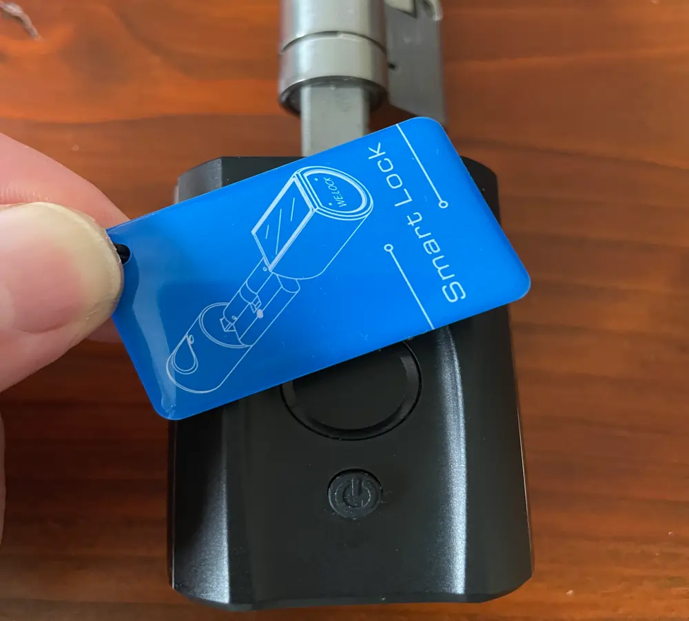 Welock Touch41 mini mit RFID - NFC Karte öffnen